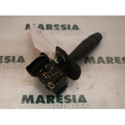 Renault - Clio - Indicator switch