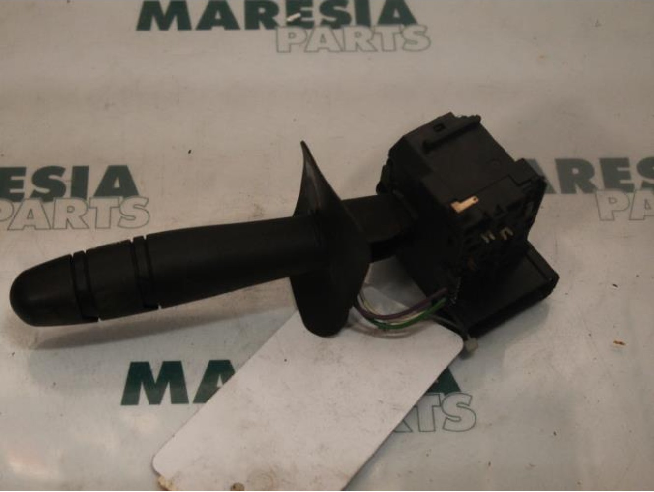 Renault - Clio - Indicator switch