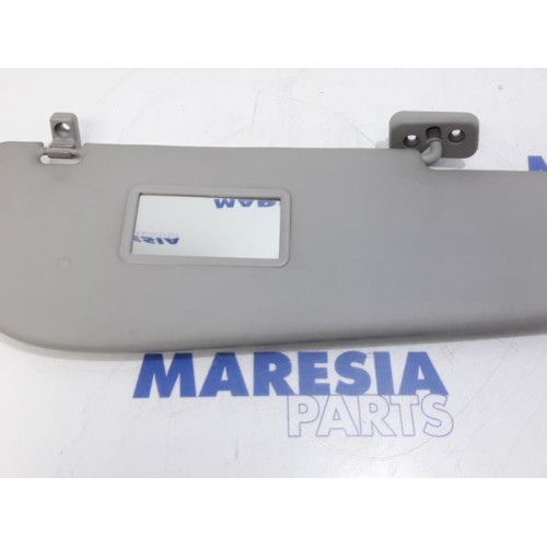 Fiat - Doblo - Sun visor