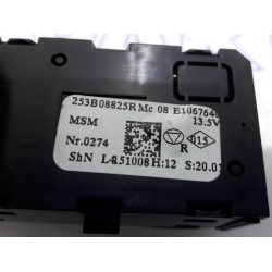 Renault - Captur - Multi-media control unit