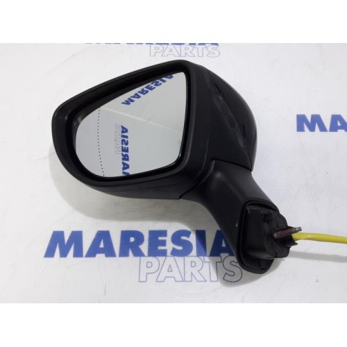 Renault - Captur - Wing mirror, left