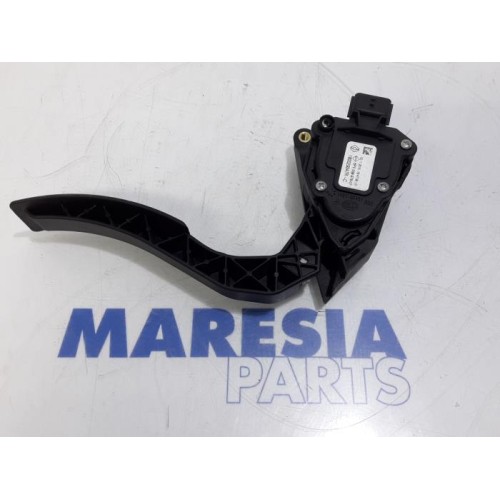 Renault - Captur - Gaspedaalpositie Sensor