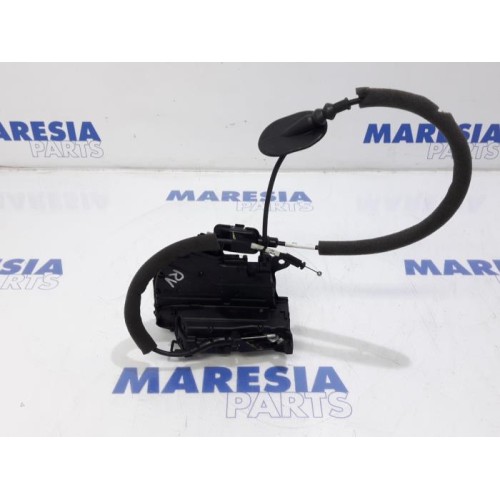 Renault - Captur - Front door lock mechanism 4-door, right