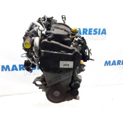 Renault - Clio - Engine