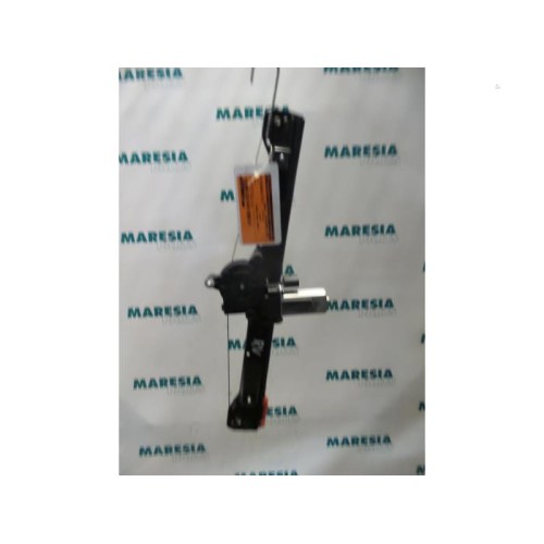 Fiat - Punto - Window mechanism 4-door, front right