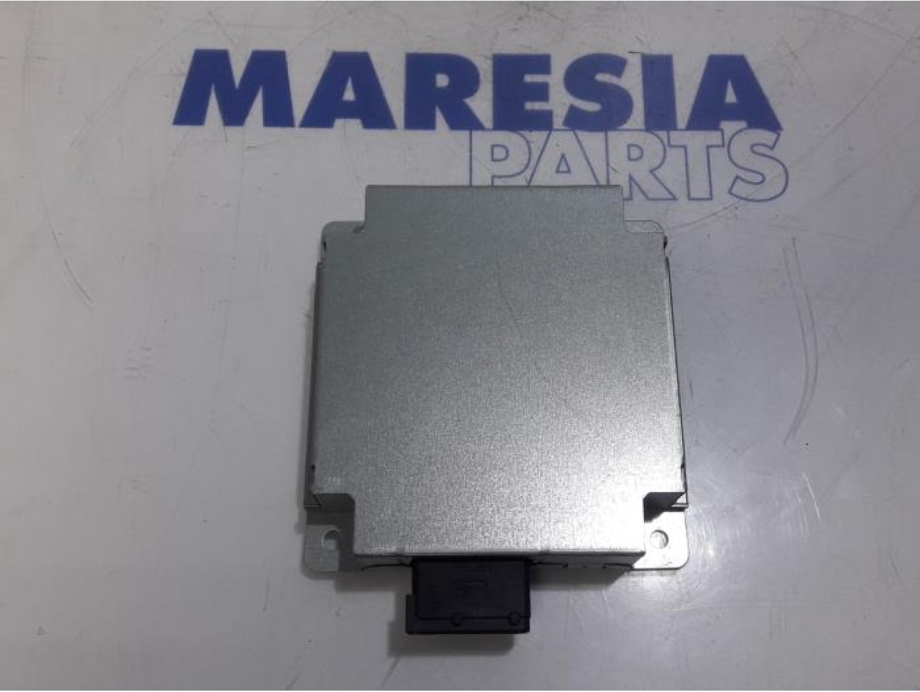 Fiat - 500 - Radio module