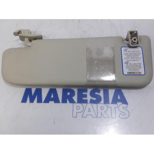 Fiat - 500 - Sun visor