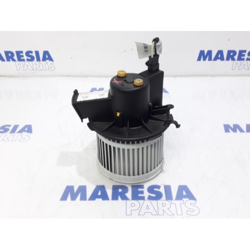Fiat - 500 - Heating and ventilation fan motor