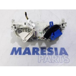 Renault - Clio - Panneau de commandes chauffage