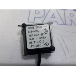 Renault - Clio - GPS antenna