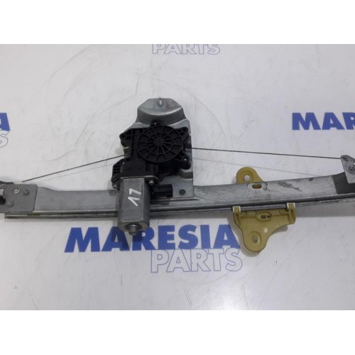 Renault - Clio - Window mechanism 4-door, front left