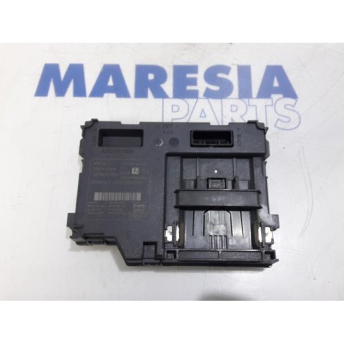 Renault - Clio - Card reader (lock)
