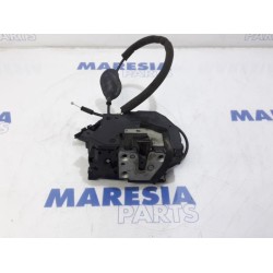 Renault - Clio - Rear door mechanism 4-door, right