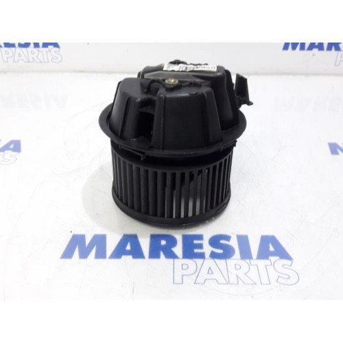 Renault - Modus - Heating and ventilation fan motor