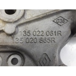 Renault - Clio - Couvercle de distribution