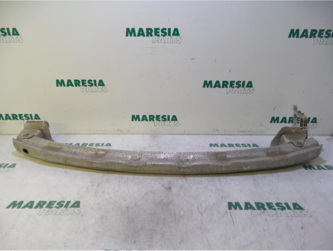 Renault - Megane - Rear bumper frame