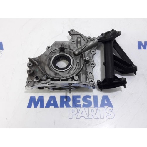 Citroen - C4 - Oil pump
