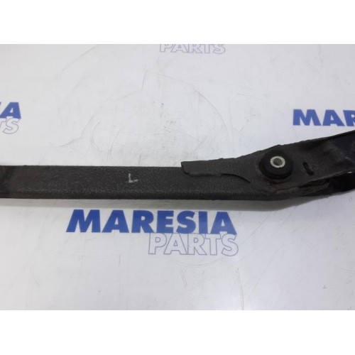 Alfa Romeo - Giulietta - Rear lower wishbone, left