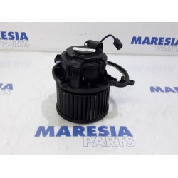 Renault - Megane - Heating and ventilation fan motor