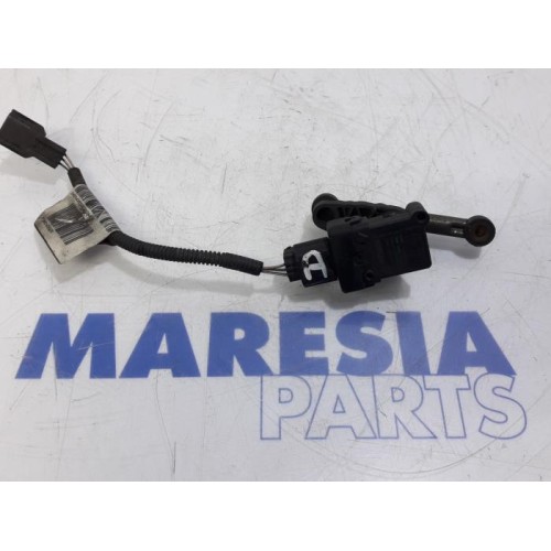 Renault - Megane - Headlight motor