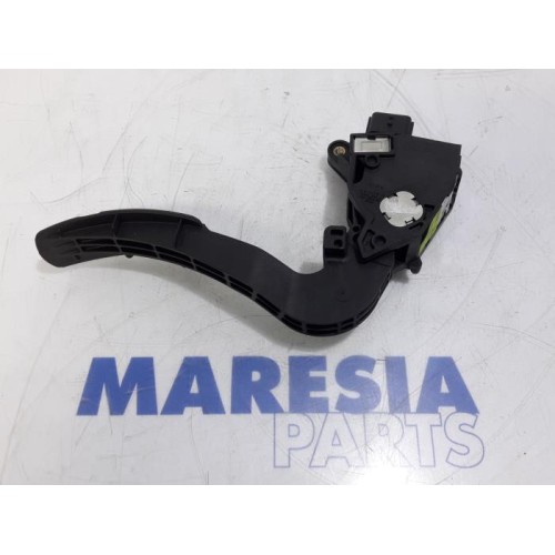Renault - Megane - Gaspedaalpositie Sensor