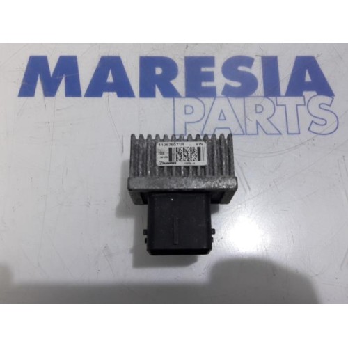 Renault - Megane - Glow plug relay