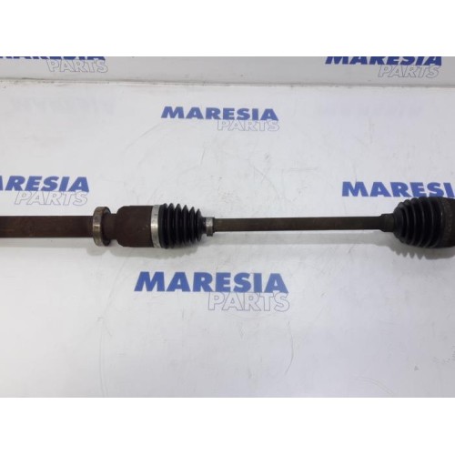 Renault - Modus - Front drive shaft, right