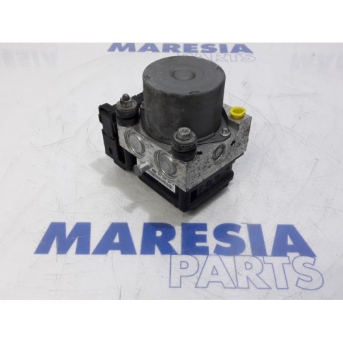 Renault - Modus - ABS Pumpe