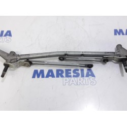 Renault - Megane - Wiper mechanism