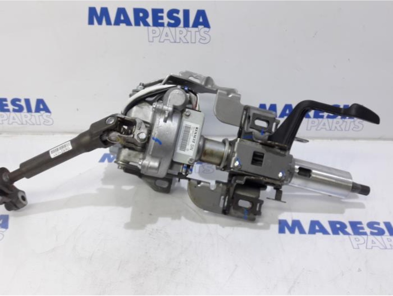Renault - Megane - Steering column housing