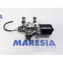 Renault - Megane - Front wiper motor
