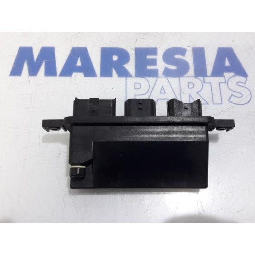 Renault - Clio - Computer lighting module