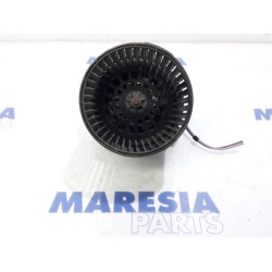 Renault - Clio - Heating and ventilation fan motor