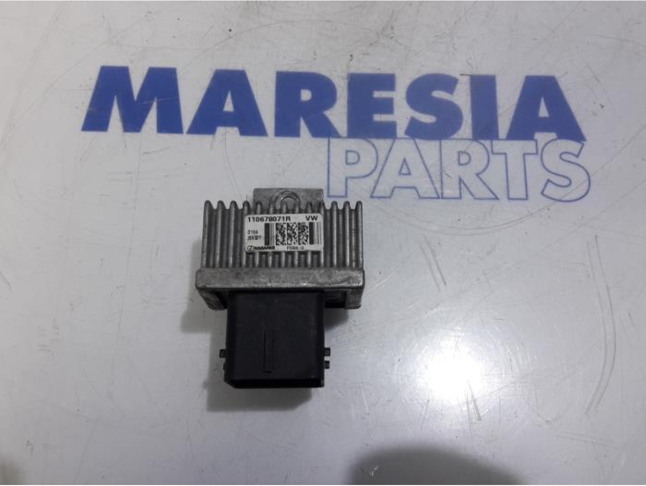 Renault - Clio - Glow plug relay