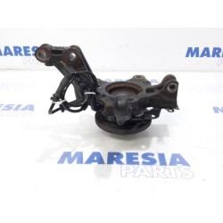 Renault - Clio - Fusee links-voor