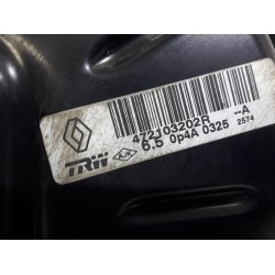 Renault - Clio - Brake servo