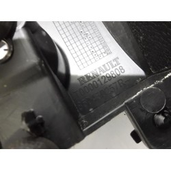Renault - Clio - Rear bumper frame