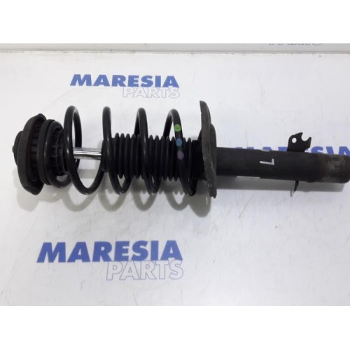 Peugeot - 208 - Front shock absorber rod, left