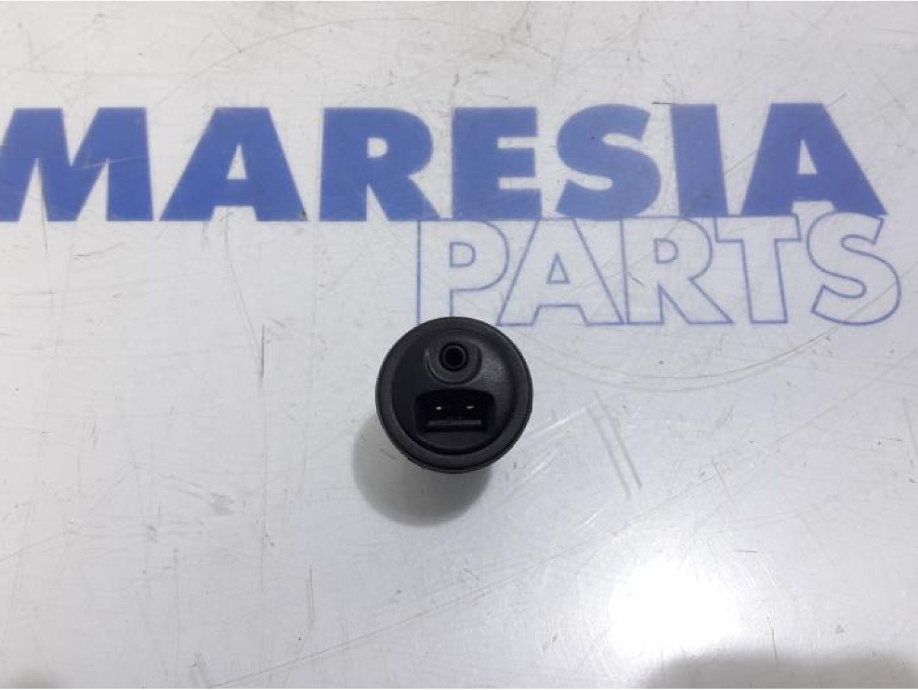 Peugeot - 208 - AUX/USB aansluiting