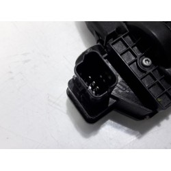 Peugeot - 208 - Tailgate lock mechanism
