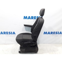 Renault - Master - Seat, left