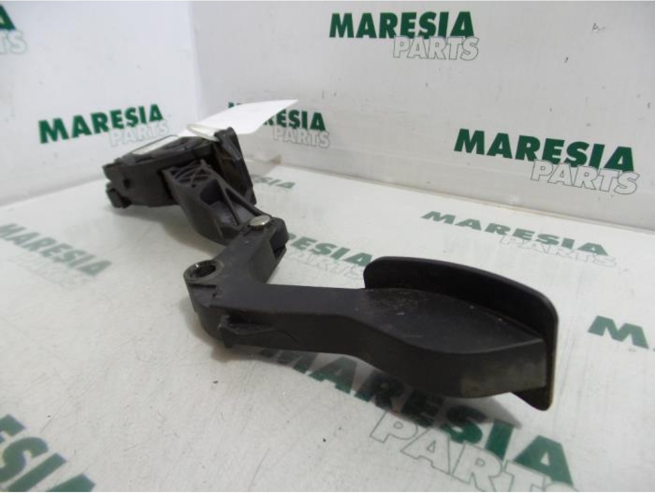 Peugeot - Expert - Throttle pedal position sensor