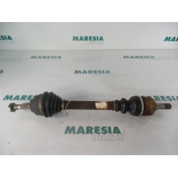 Citroen - C5 - Aandrijfas links-voor