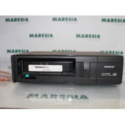 Renault - Grand Scenic - CD Wisselaar