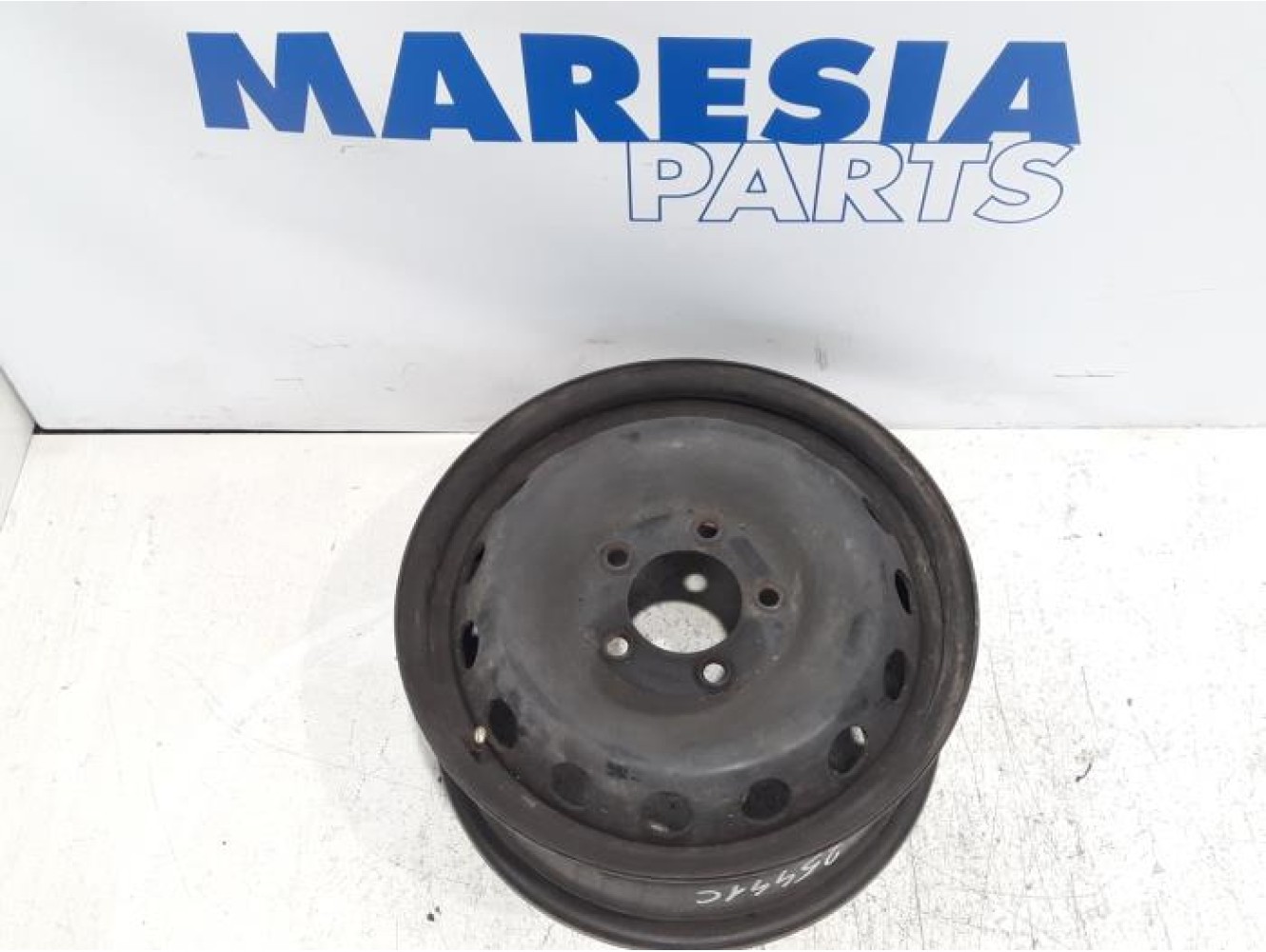 Renault - Master - Wheel