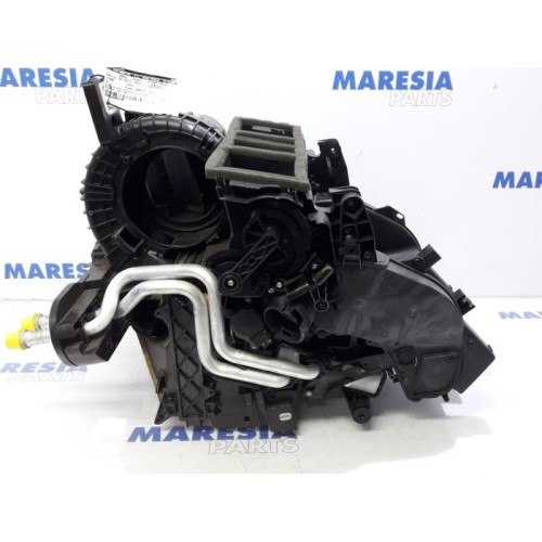 Citroen - C5 - Heater housing