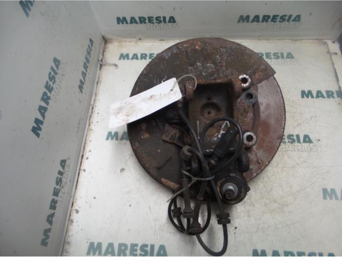 Alfa Romeo - 147 - Fusee links-achter
