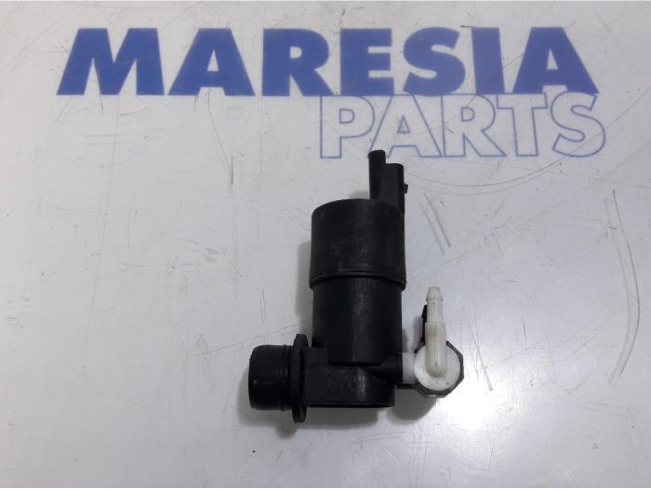 Peugeot - 208 - Scheibensprüherpumpe vorne