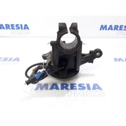 Peugeot - 208 - Fusee links-voor