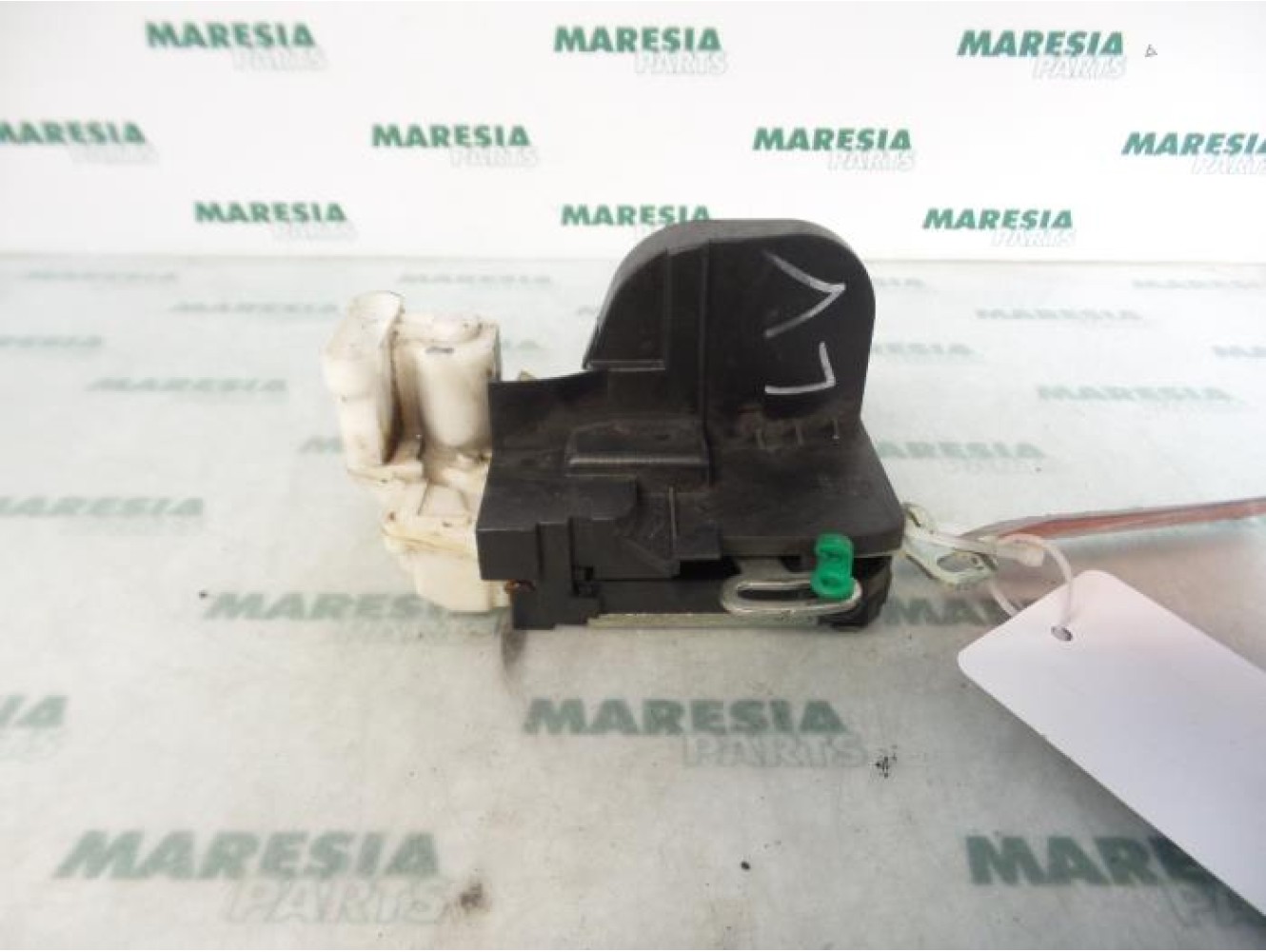 Alfa Romeo - 147 - Deurslot Mechaniek 2Deurs links